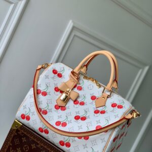 M14238可愛さ爆発♡スピーディ ハンドバッグ☆免税品質