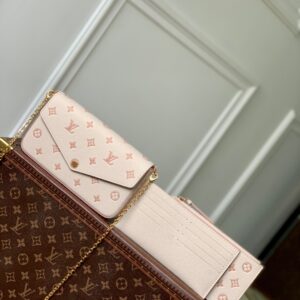 M14968ポシェット フェリシー チェーンウォレット☆免税品質