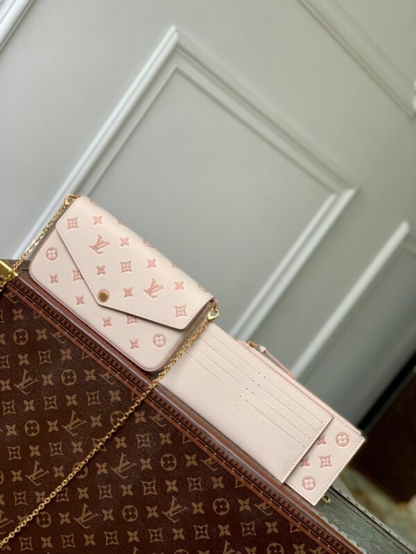 M14968ポシェット フェリシー チェーンウォレット☆免税品質