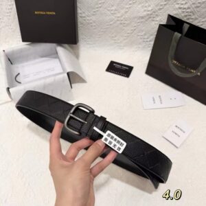 BOTTEGA VENETA 4.0 cmコーナー新型男性用編物ベルト11452