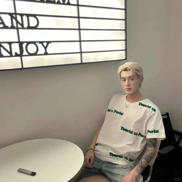 ルイヴィトンモノリスプリント半袖Tシャツ154728 - 画像 (3)