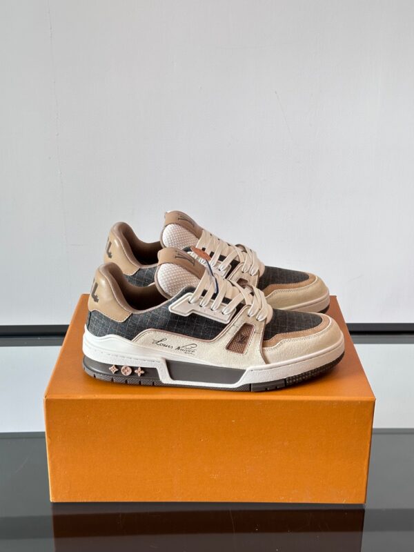 2025新入荷！LV Trainerスニーカー154735 - 画像 (2)