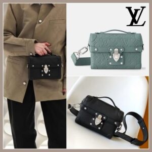 M13871《LVロゴ》Louis Vuitton ソウル・トランク☆免税品質